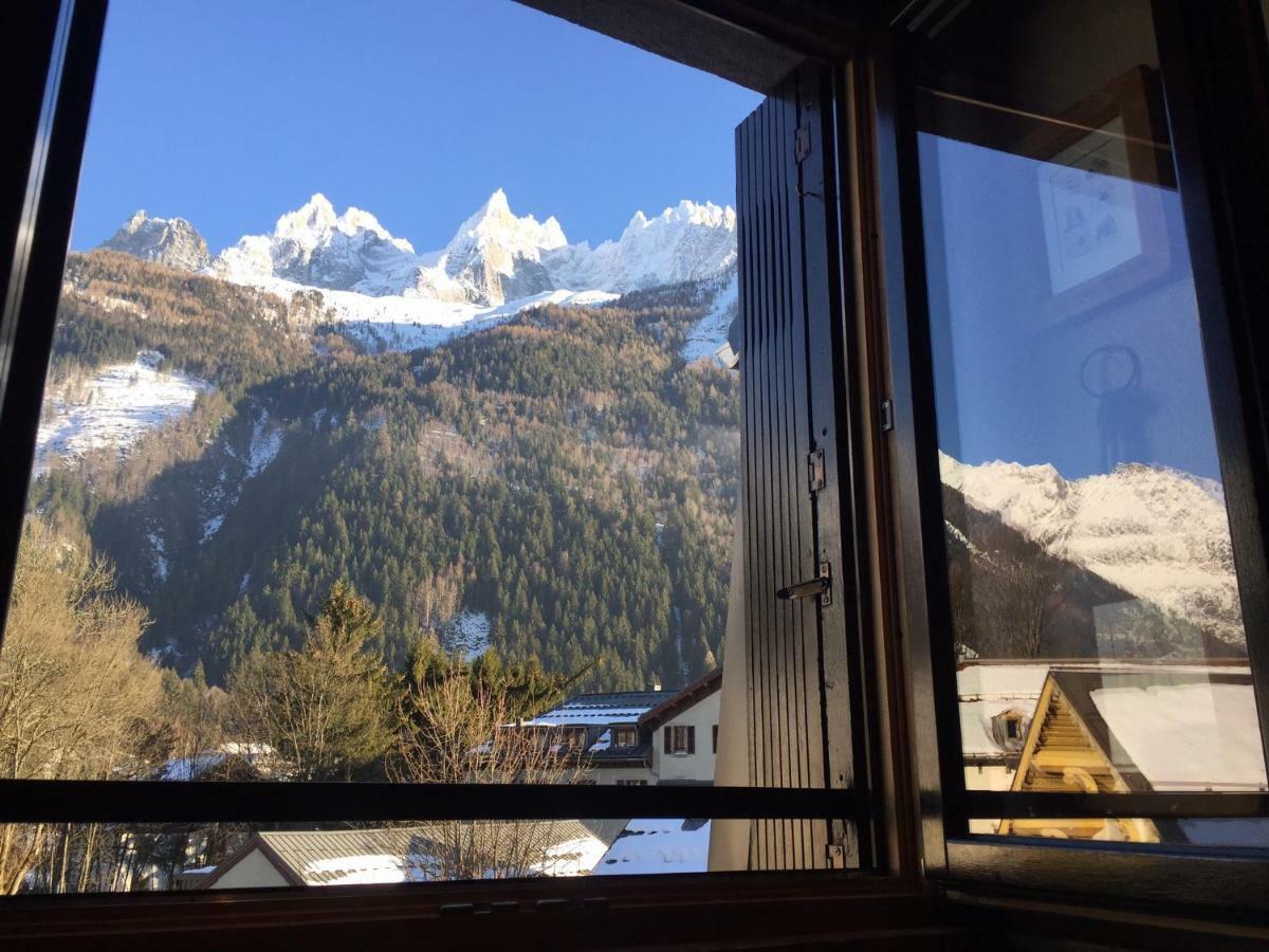 Duplex En Vieux Bois Hyper Centre Apartment Chamonix Exterior photo